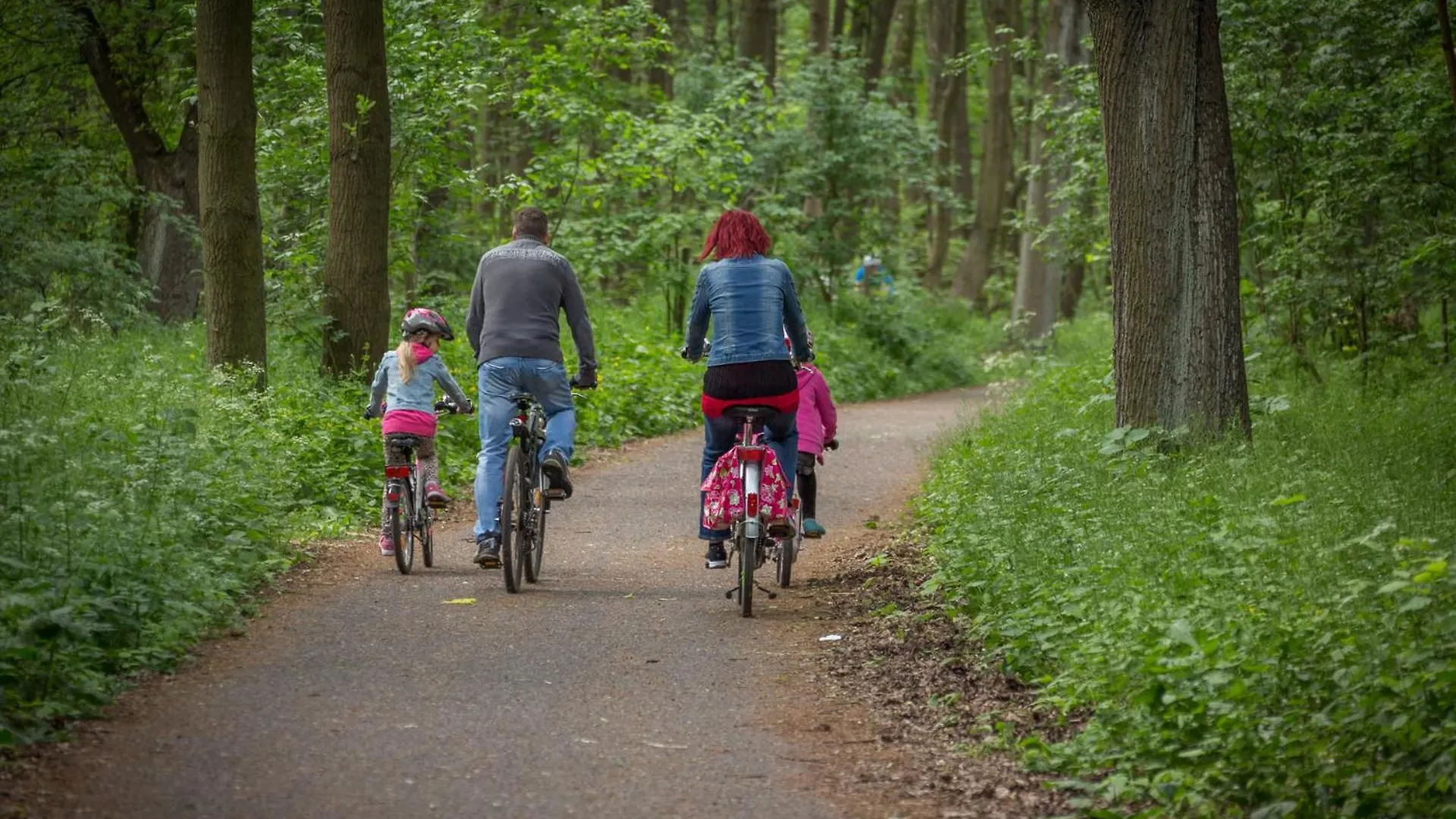 Ferienpark Ruebezahl Am Mueggelsee, Haus 21 Efeu Mit Eigener Sauna, Idealer Ort Fuer Natur- Und Erholungssuchende, Fuer Radfahrer, Familien Mit Kindern Und Hundeliebhaber Berlijn